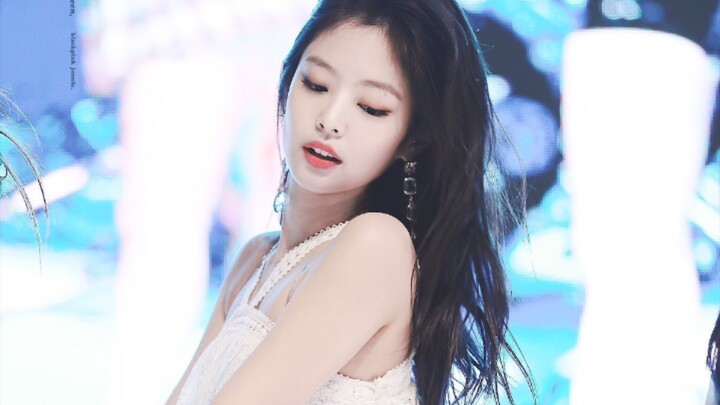 【Jennie】Boombayah live shot of the Seoul Chung-Ang University anniversary celebration/wearing the mo