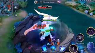 Triệu Vân Xe Ôm Trang Bị Full Dame Hành Team Bạn Khóc Không Thành Tiếng 5