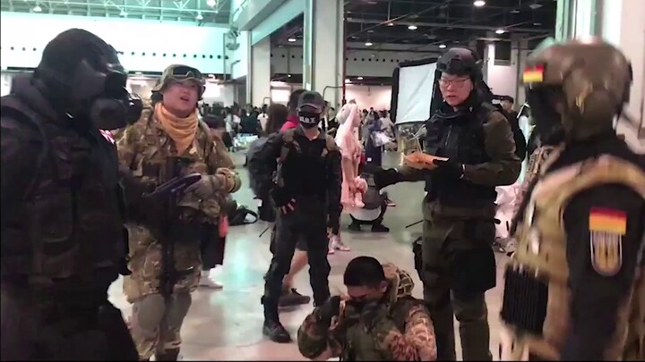[7.3 Ideal Township Comic Con] When a Rainbow Six operator in the comic exhibition sand sculpture...