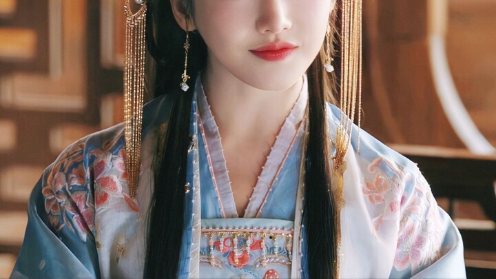 الأزياء التاريخية مرآة تكشف جمال المحبوبات: بحقكم، خلّونا نشوفكم بهذا الجمال الرائع في مسلسلات العصر