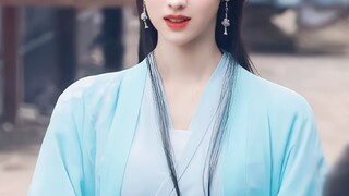 我见犹怜，她真的天选白月光小说女主脸！