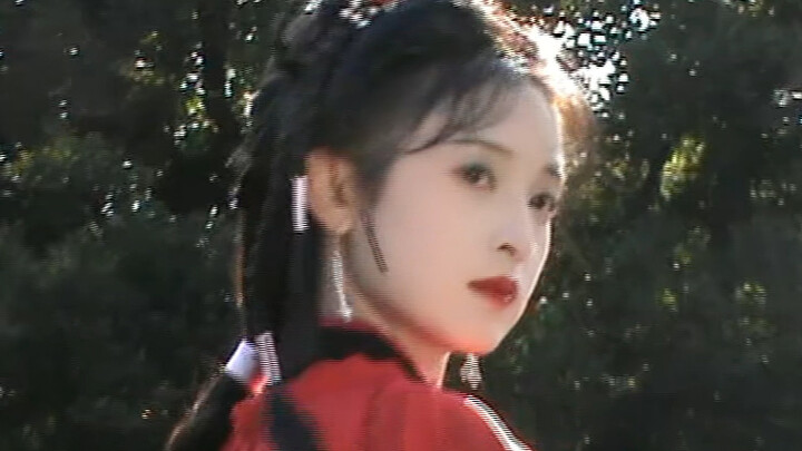 Master! The junior sister snuck off the mountain!