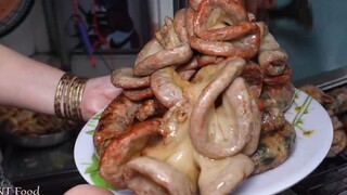 Dồi Sụn Nướng 20K Vỉa Hè Sài Gòn _ Chủ quán chia sẻ làm Dồi cực ngon không phẩm