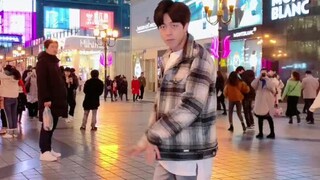 街头翻跳超火口哨舞，哪瞬间撩到你了呢？
