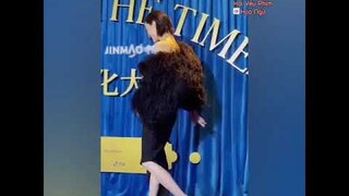 Thần thái Nghê Ni