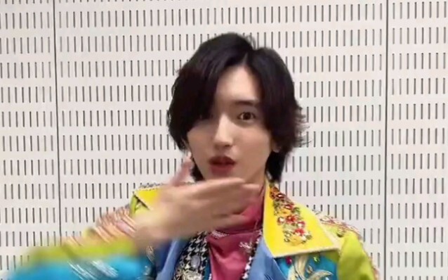 tiktok221116 Million-shot camera movement takes initial shape