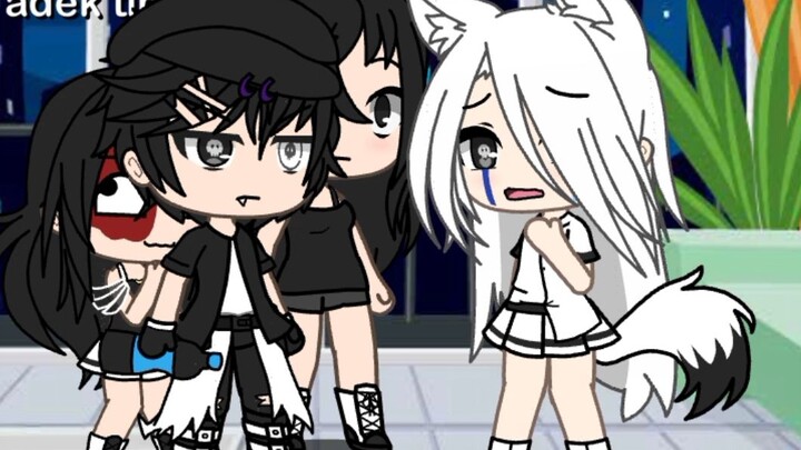 pov:ketika kamu sering dibandingin dan......