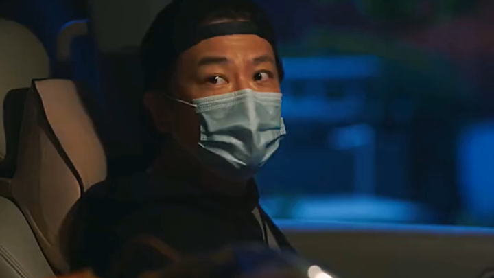 Pahlawan yang Berjalan ke Arah Bahaya: Inilah Kekuatan Persatuan Rakyat