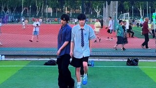 รวมตัวนักเต้นที่ไม่เคยขาดหายในรั้วมหาวิทยาลัย แค่ปรากฏตัวก็ทำเอาทุกคนฮือฮา ความสดใสของวัยเยาว์ถูกแสด