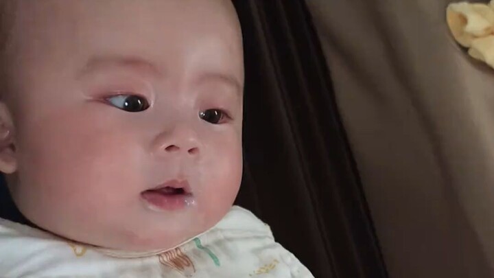 Baby trying rice porridge for the first time: Aaaah—why did it take you so long to let me taste this