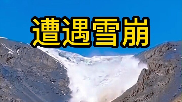 نجا بأعجوبة من انهيار ثلجي وصوّر مشهدًا مذهلًا من منظور الشخص الأول!