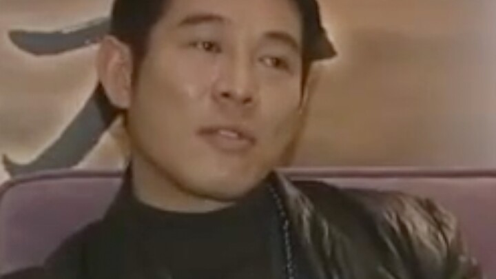 ต่อมาถึงได้รู้ว่า สิ่งที่หลี่เหลียนเจี๋ยวิเคราะห์เกี่ยวกับภาพยนตร์แอ็กชันนั้น ล้วนถูกต้องทั้งหมด!!