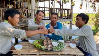 MÓN ĂN CHÀO ĐÓN NĂM 2022 • CẶP CÁ LÓC 2,6KG QUAY ME BÁNH HỎI | Đặc Sản Miền Tây