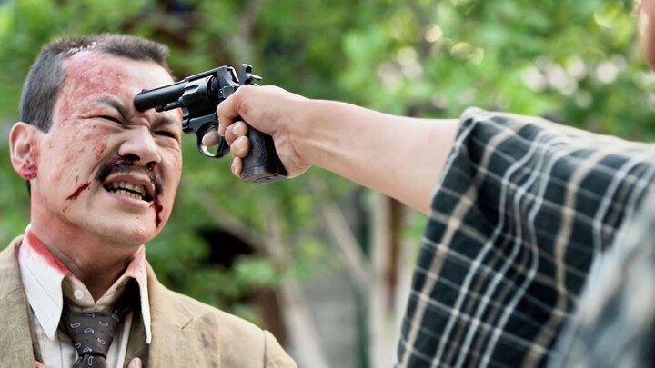 "Senior Brother, can you dodge my bullets?"