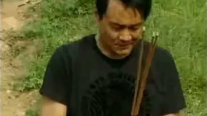 Diễn viên thủ vai Thập Tam A Ca đến Hà Bắc viếng mộ Dận Tường