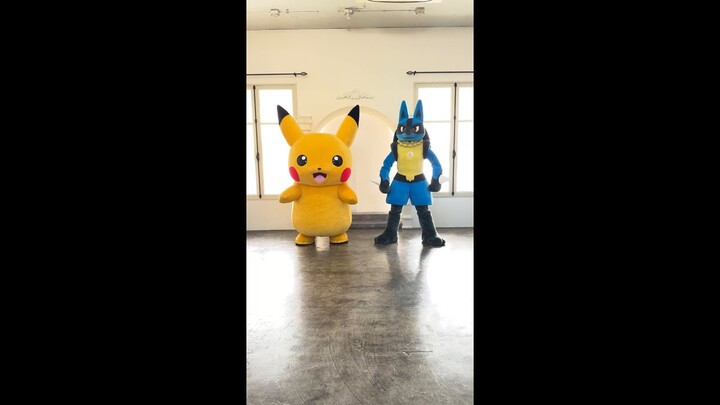 #Pikachu dan #Lucario yang penuh semangat. ✨ Poin utamanya ada pada Goyang Ekor terakhirnya. 💖