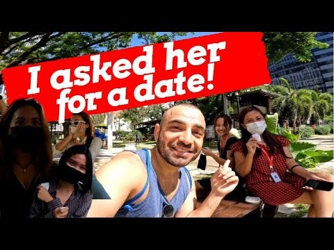 Philippines Travel: Asking Random Philippines Girls if I'm Handsome (I was surprised)