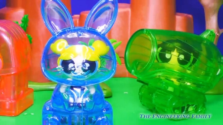 POWERPUFF GIRLS Uses Bubbles Power Pod Adventure Funny Toy Parody