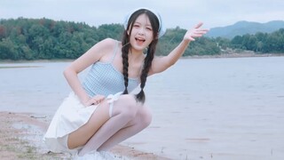 ฤดูใบไม้ร่วง! ริมน้ำ! ฟองป๊อป!