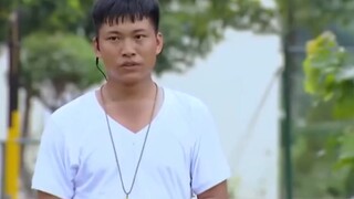 Cái nết chạy của bà Diệu Nhi cười ẻ luôn