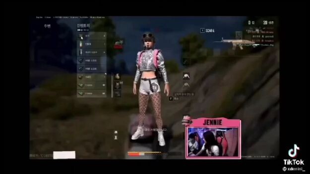 BLACKPINK JENNIE IN PUBG. SO CUTE
