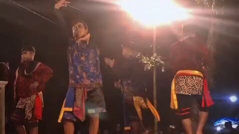 seni tradisonal  indonesia