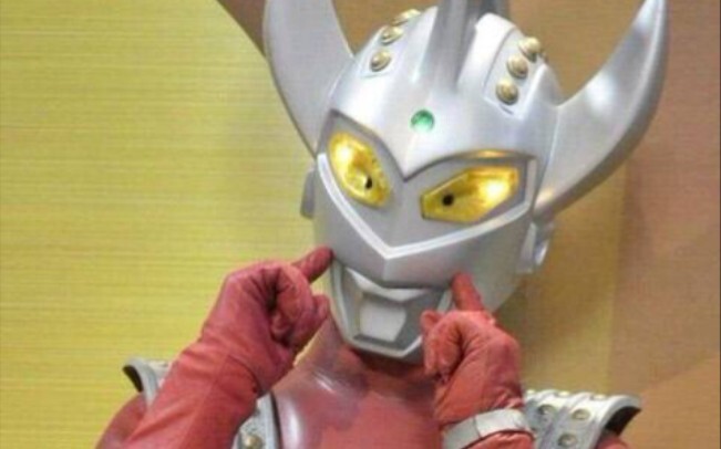 [Ultraman Taro] Talasku tidak mungkin semanis ini! Ayo, hitung betapa lucunya sang pangeran di TV!