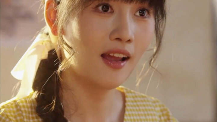 นักศึกษาสมัยใหม่จิตหลุดทะลุมิติไปอยู่ในนิยายดราม่าสุดแป้ก กลับกลายเป็นตัวประกอบหญิงใจร้ายระหว่างตั้ง