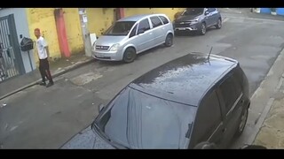 meme Ô tô nhà anh đầy