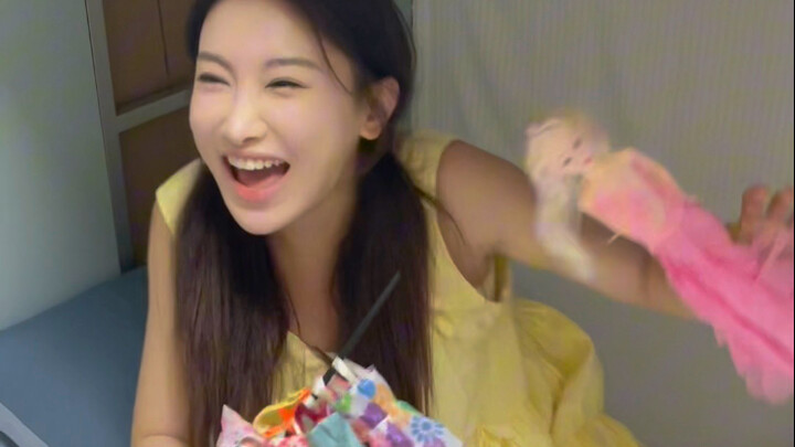 من يحبك سيأخذ كل كلمة تقولها بعين الاعتبار.