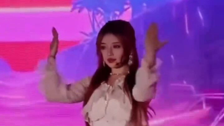 [MAGI Girls Group] Zhang Zichen's "Say No" live performance at the 10.22 Campus Music Festival