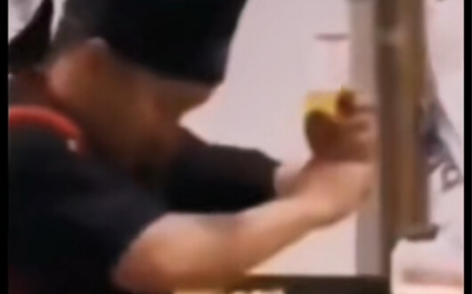 พ่อครัวไฟทะลวง