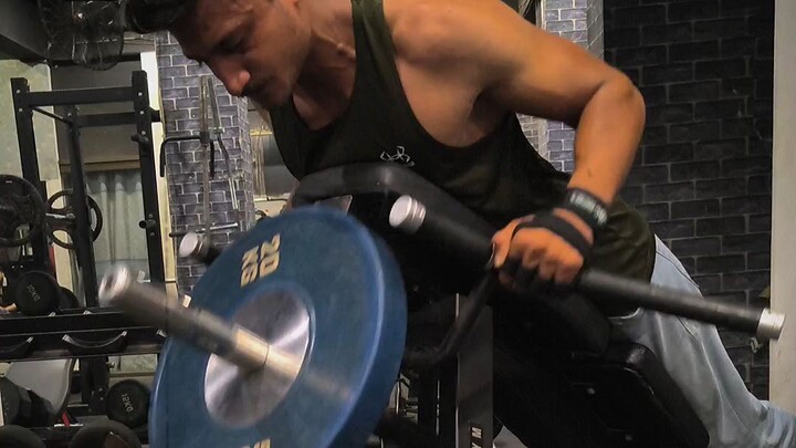 💪 No Excuses, Just Progress | 健身蜕变之路 🔥