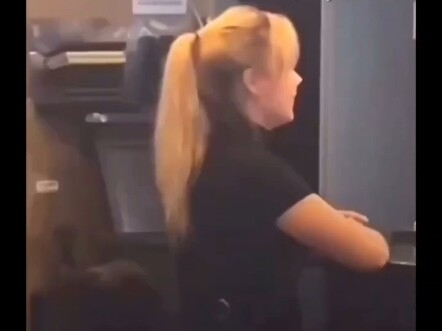 Selalu jaga empati dan kasih, jadilah orang yang adil.