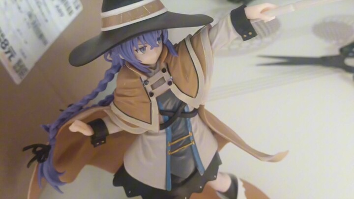 PDD! A 38-year-old Roxy figure!