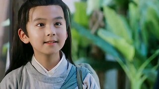"Dia imut banget waktu kecil, lucu banget ya kalau dia besar nanti?"