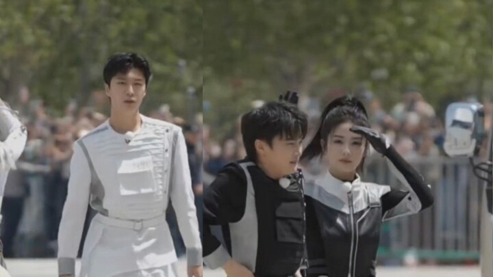 4.15 Bản ghi hình Running Man Tây An, tất cả các thành viên đều có phong cách tương lai! Khách mời c