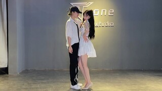 Nhảy Cover "Trouble Maker" | Thay Đổi Trang Phục Cực Mượt