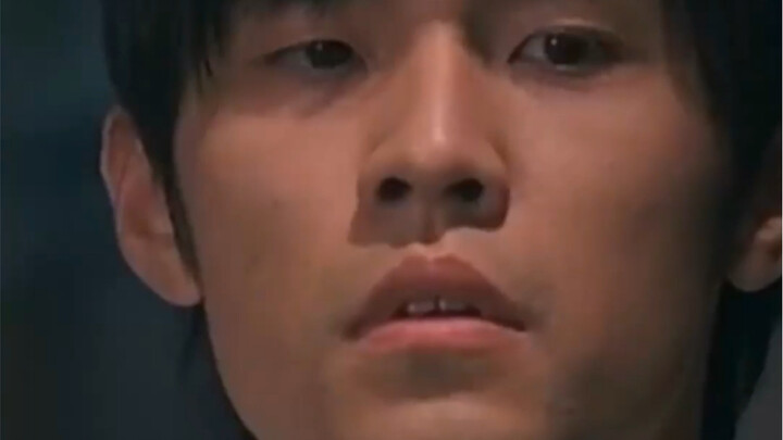 Stealing your first love, stealing your milk tea—get a glimpse of the Mercedes-driving rival vying f