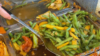 东北7元4个菜盒饭也太好吃了吧！东北的烧茄子！溜肉段！锅包肉！我都要吃