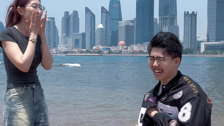 ผัดผักน้ำมันหมดแล้ว เขาก็ยังดึงฉันมาทะเลอีก