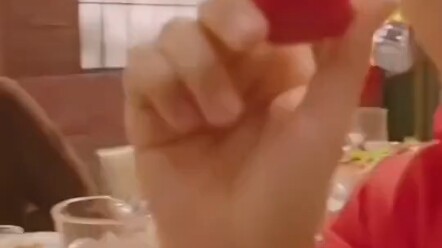 【Kwon Soon-young】Bé Kira ăn khỏe quá đi! Cười muốn lăn luôn!