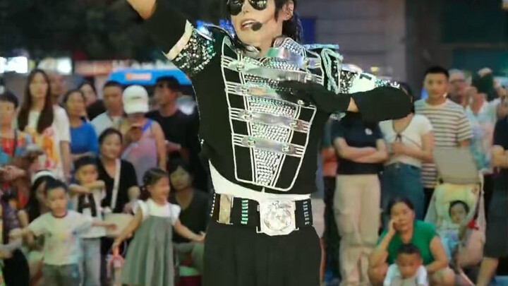 As the music kicks in, CJ makes his entrance, turning the entire street into his stage.