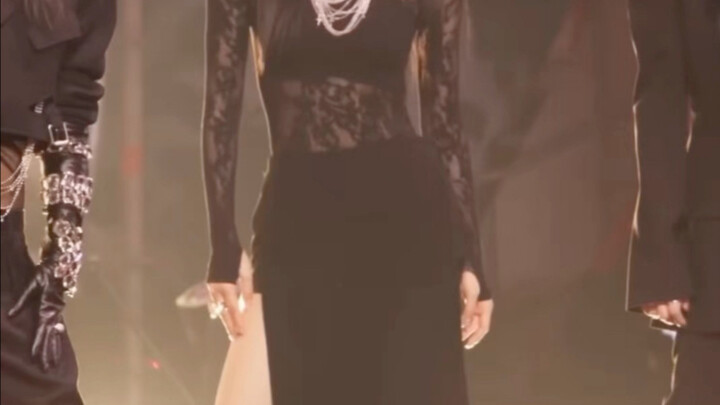 มุมมองส่วนตัว｜ชุดยอดเยี่ยมของสมาชิกแต่ละคนในช่วงโปรโมตเพลง “Rich Man”