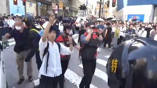 日本青年游行呼吁解放巴勒斯坦，反对日美帝国主义侵华同盟