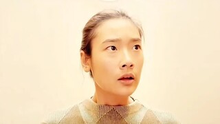 女孩考试作弊的方法太厉害了，这下有好戏看了