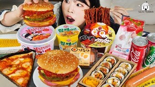 ASMR MUKBANG| 편의점 직접 만든 불닭 떡볶이 햄버거 김밥 디저트 먹방 & 레시피 FRIED CHICKEN AND Tteokbokki EATING