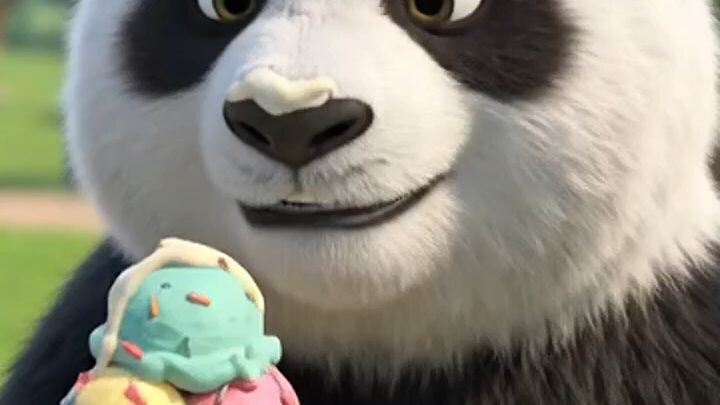 Panda Steals the Baby’s Ice Cream! 😂🐼🍦👶 A cute baby catches a giant panda with his ice cream!