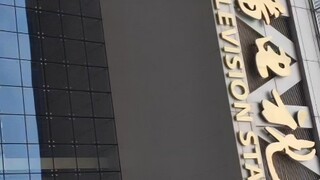 Start spontaneous potty parties