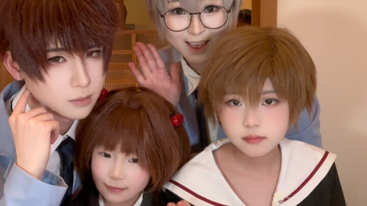 40-Year-Old Mom Takes the Whole Family Cosplaying to Celebrate Sakura’s Birthday — What a Happy Anim